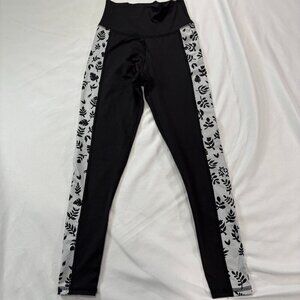 Blackstrap Leggings XS                 Lot G